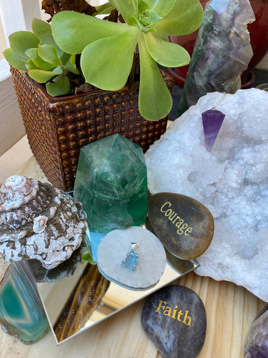 Rough Aquamarine Pendant