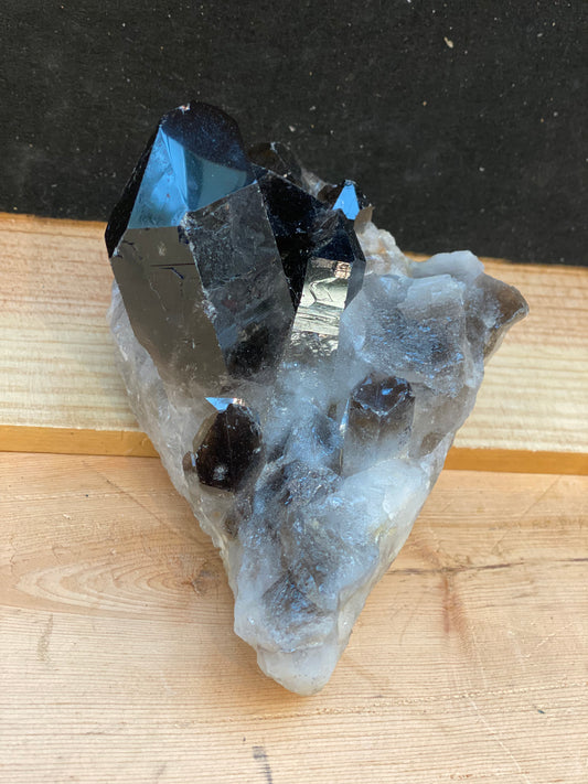 Smoky Quartz Crystal - Unveiling the Power of Elegance and Grounding