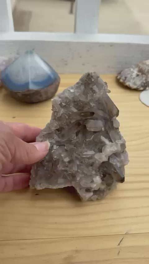 🤎 Smoky Quartz B – Calm Focus, Steady Strength