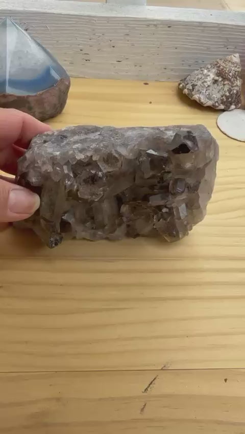 🤎 Smoky Quartz D – Bold Energy, Deep Grounding